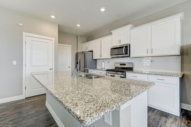 Photo - 10525 Castor Dr