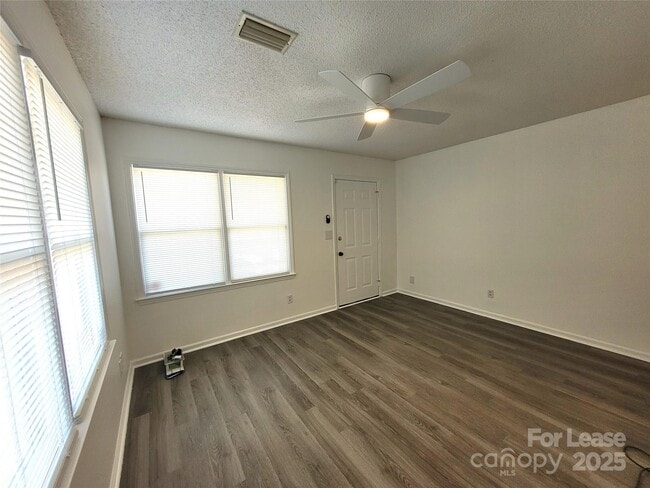 Photo - 102 Brandywine Dr NE Unit D6