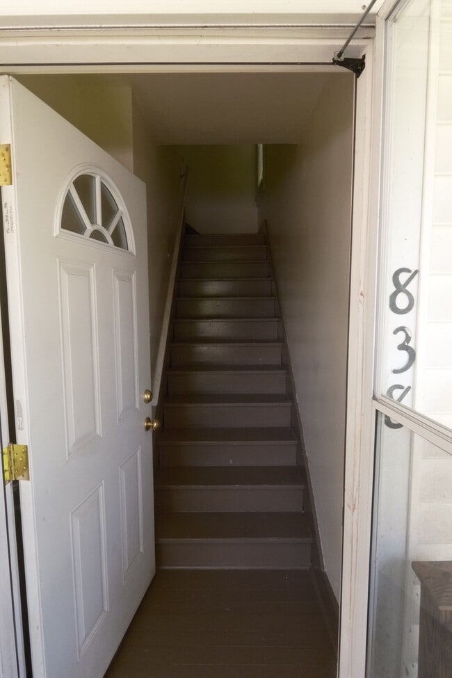 Photo - 840-840 Woodbine Ave SE Unidad 838