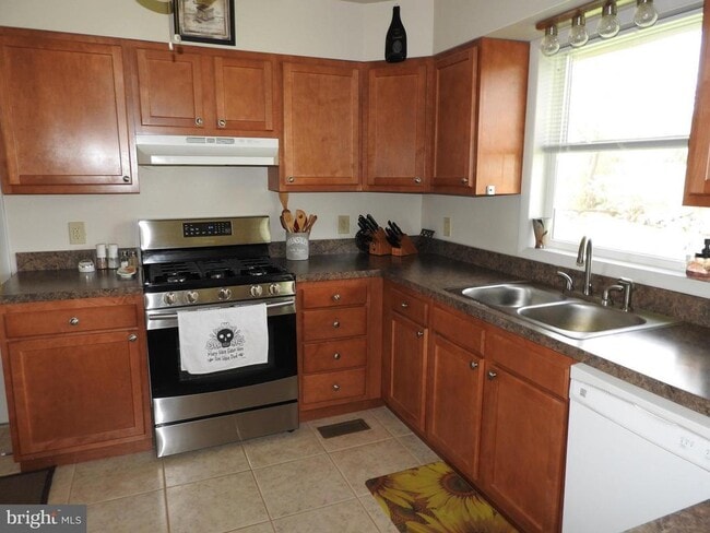 Photo - 2711 Bel Pre Rd