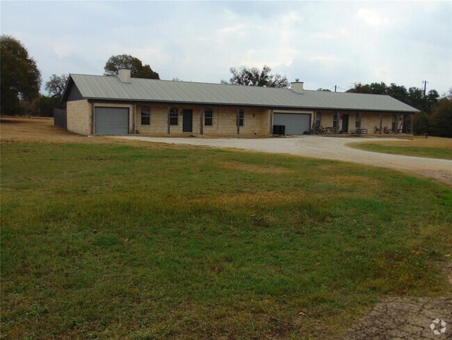 Building Photo - 111 Chestnut Ridge Rental