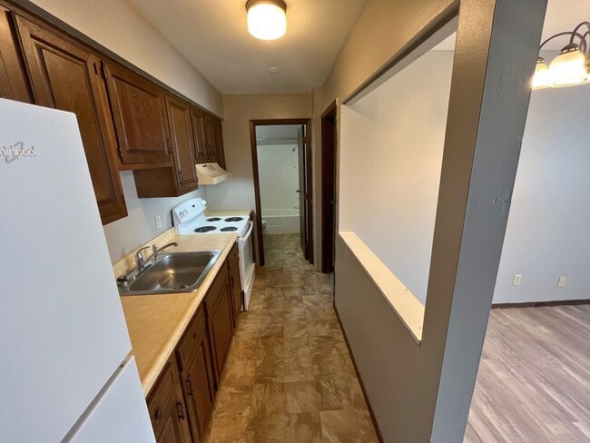 Photo - York Villa Apartments