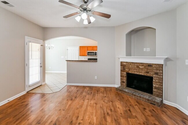 Photo - 10261 Sterling Ridge Dr