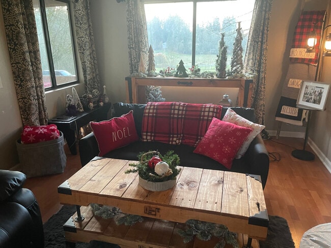 Photo - 2804 NW 199th St