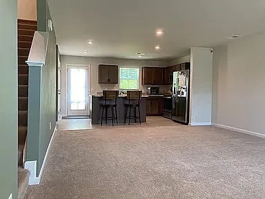 Photo - 4 Bedrooms 2.5 Bathrooms