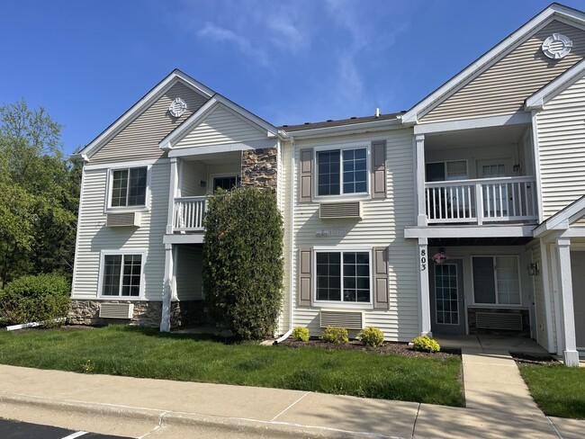 Photo - 801 Silverstone Dr Unidad 801