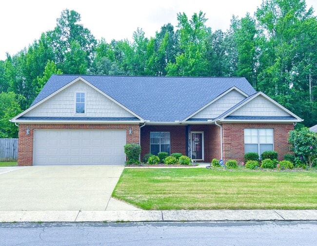 Photo - 123 Ivywood Cv House