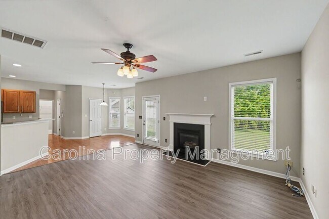 Photo - 3111 Gloxinia Rd