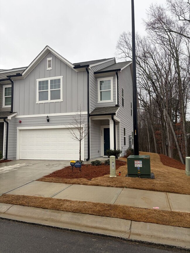 Photo - End-Unit Townhouse