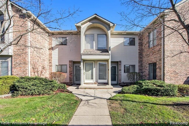 Building Photo - 42672 Lilley Pointe Dr