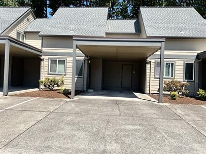 Building Photo - 1232 SW Maple Tree Ct Unit 1232 Rental