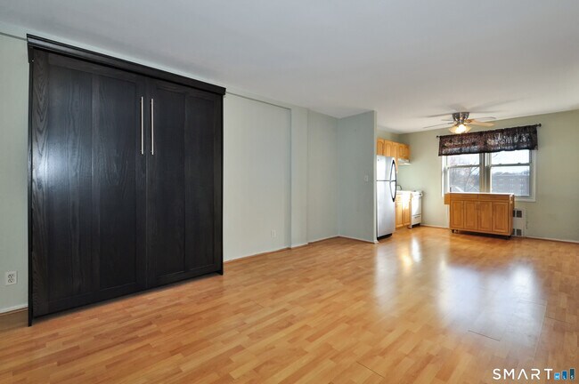 Photo - 39 Glenbrook Rd Unidad 2W