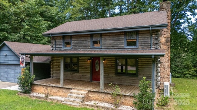 Photo - 2038 Toms Creek Rd