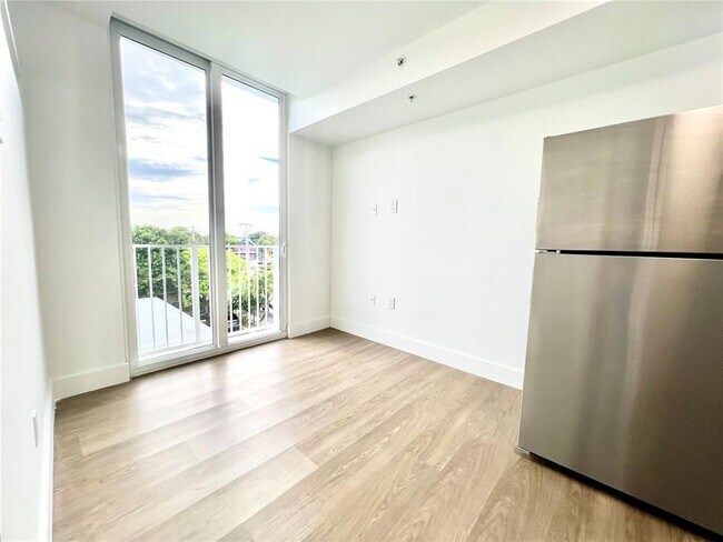 Photo - 1620 NW 18th St