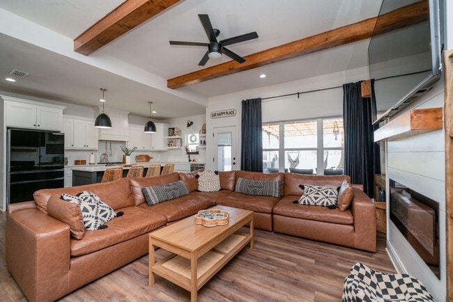 Photo - STUNNING modern farmhouse built in 2022 on 1 acre just outside the city limits of Tyler!