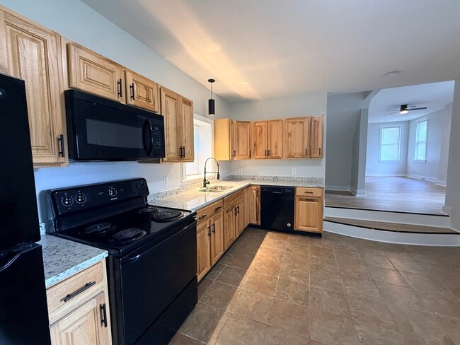 Photo - 1631 Mount Rose Ave