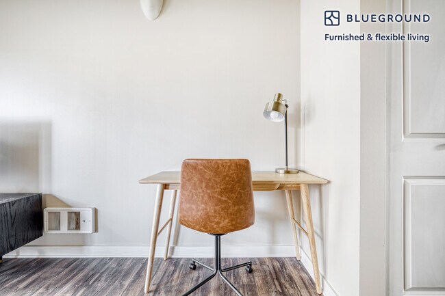 Photo - 1406 Western Ave Unidad SI FL6-ID200