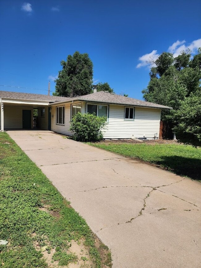 Photo - Long Realty & Property Management - 3 Bedr...