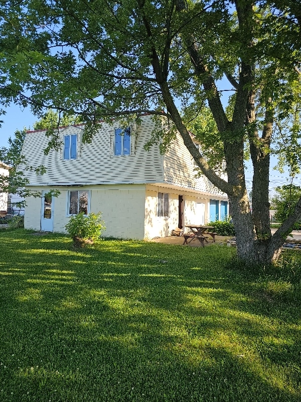 Building Photo - 19 Lloyd Dr Unit 19 Lloyd Drive-Back Rental