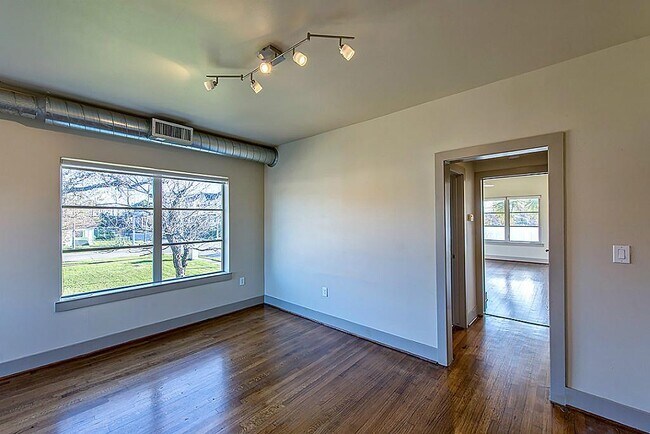 Photo - 1509 Holman St Unit 3