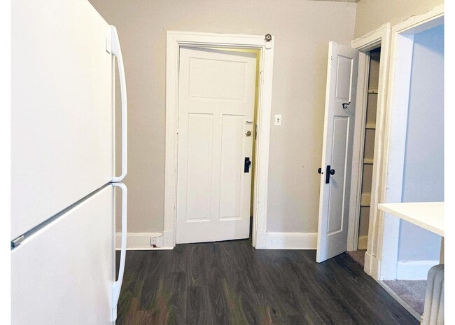 Photo - 343-345 Ludlow Avenue Unit 343-02