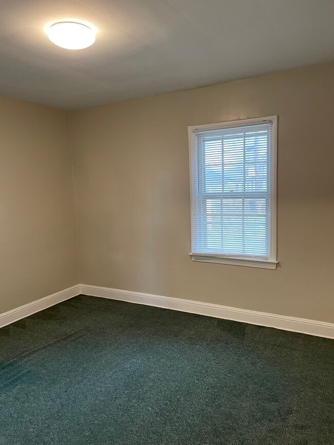 Photo - 1037 6th St W Unidad 2