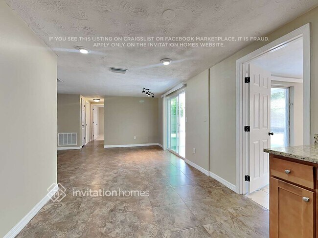 Photo - 3402 Eisenhower Dr
