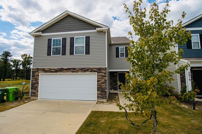 Photo - Gorgeous 4 Bedroom, 2 Bath Home in Bowden ...