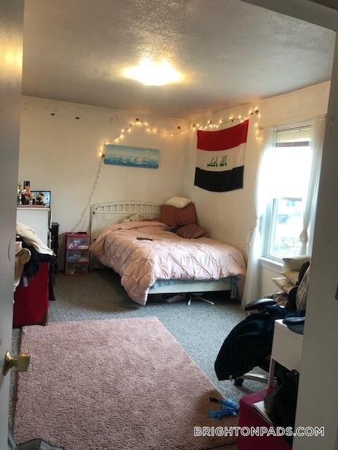 Photo - 26 Union St Unit 2