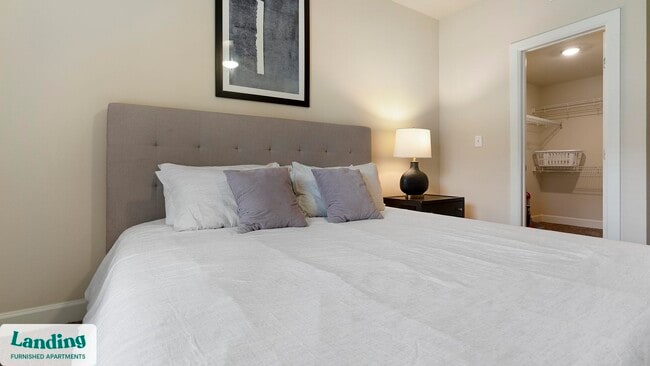 2745 Westpointe Dr Unit 926