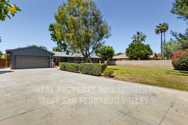 Photo - Beautifully Remodeled Single Family Home with Pool
