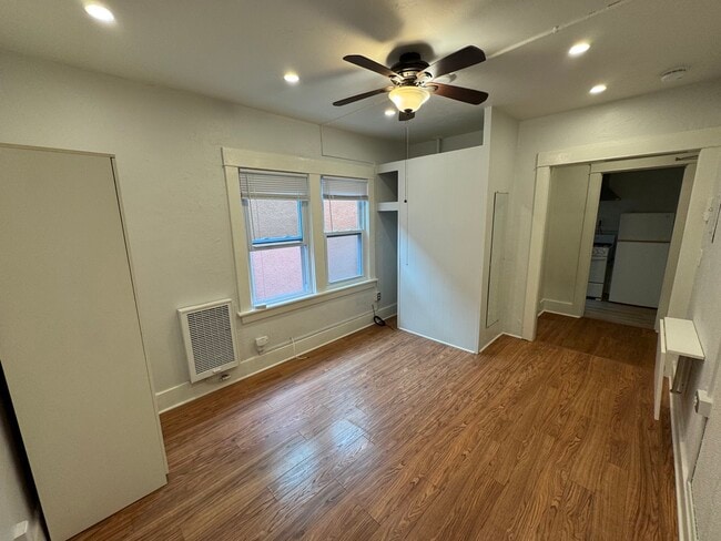 Photo - 40 Brooks Ave