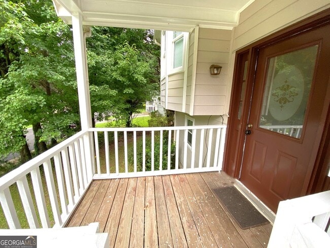 1326 Williamsburg Ln
