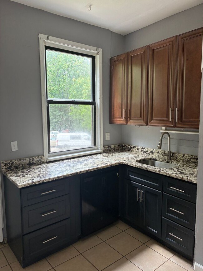 3021 Ashlyn St Unit 3021 Ashlyn St  1