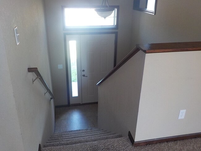 Photo - 1509 Hickory Ln