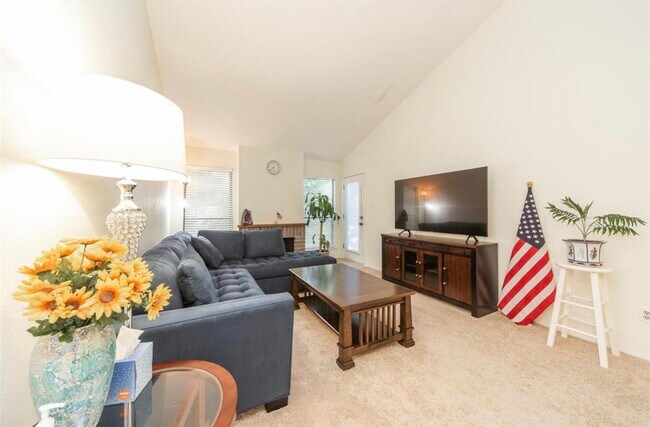 Photo - 10049 Westpark Dr Unidad 186