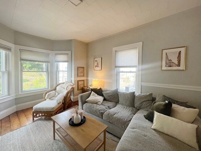 Photo - 63 Leyden St Unit 2