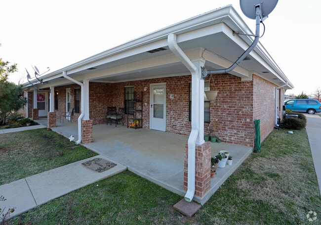 Photo - FairOaks Senior Housing