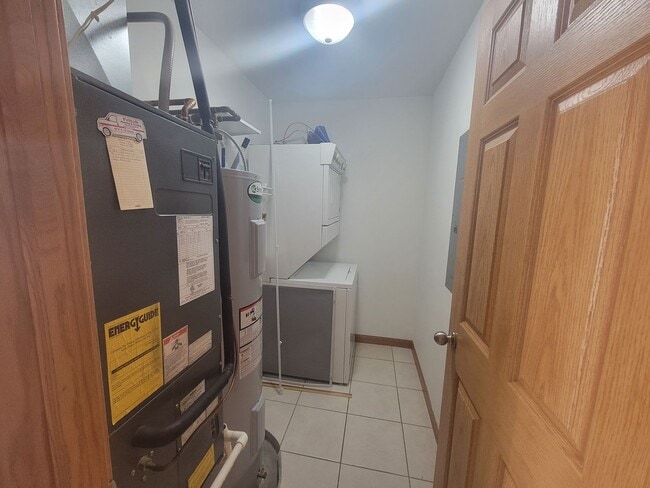 Photo - Beautiful 2 Bed, 2 Bath Luxury Condo - Free Month w/13 mo Lease!