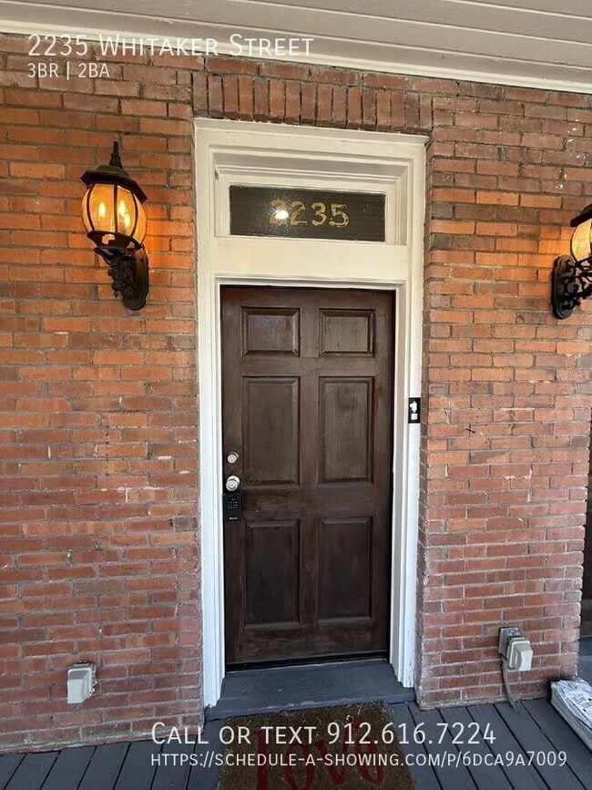 Photo - 2235 Whitaker St