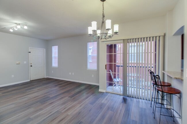Photo - 107 Vista Verdi Cir Unit 213