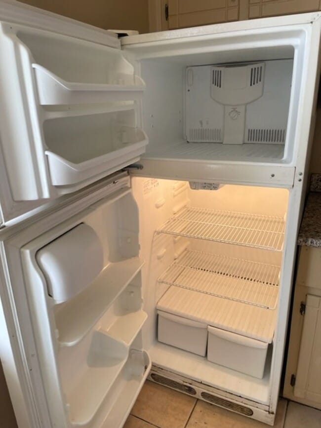 Photo - 6916 Hall Blvd