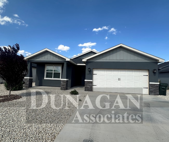 Building Photo - New 3 bedroom, 2 bath home in KT subdivision