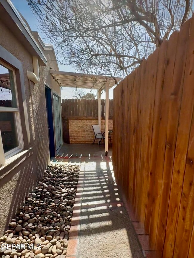 Photo - 502 Cincinnati Ave