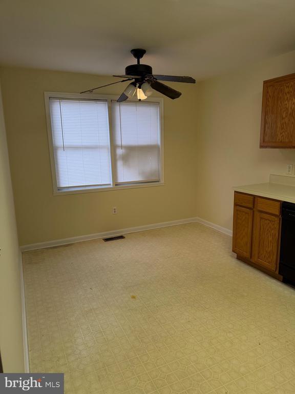 Photo - 765 210th St