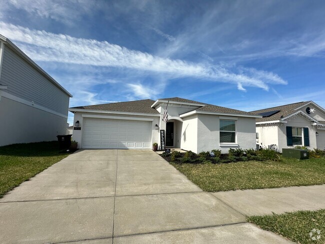 Building Photo - 4 Bedroom 2 bathroom in Haines City Rental