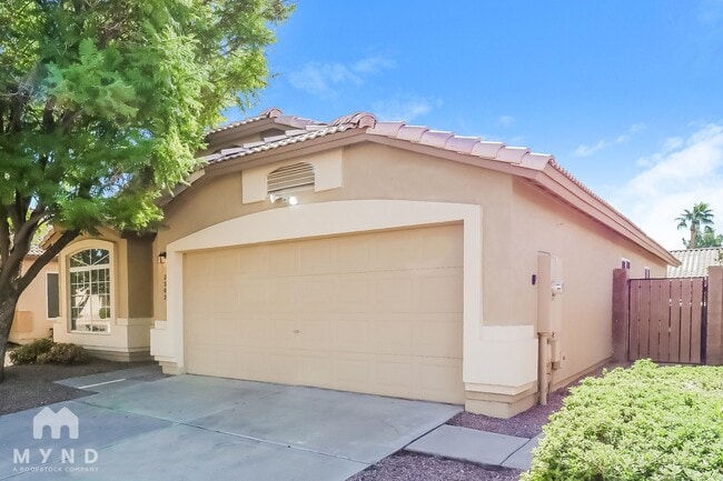 Photo - 2303 E Aire Libre Ave