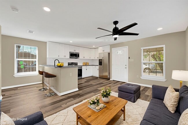 Photo - 7814 Avenue F