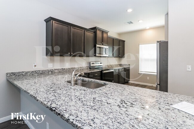 Photo - 1017 NW 6th St