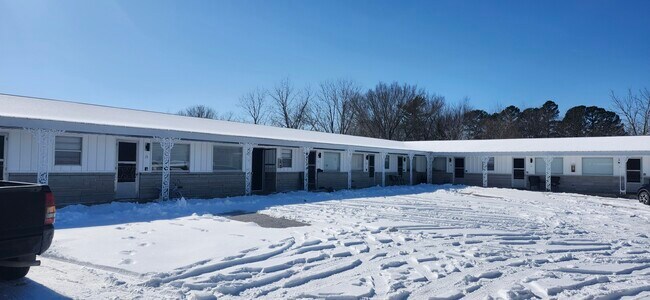 6444 Highway 178 S